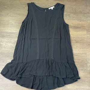 DR2 Women’s Black Ruffle Sleeveless Tunic Top, Size Medium